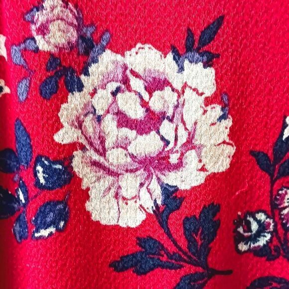 TORRID New Plus Size Pink Floral Mock Neck Ruffle Tank Top 4X - Picture 4 of 16